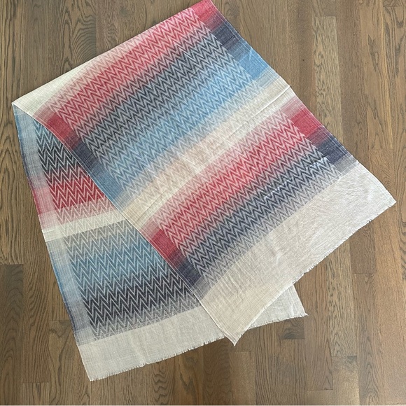 Vintage Missoni Scarf Silk / Cashmere in Classic Chevron Weave Tan, Blue, Red - Picture 4 of 8